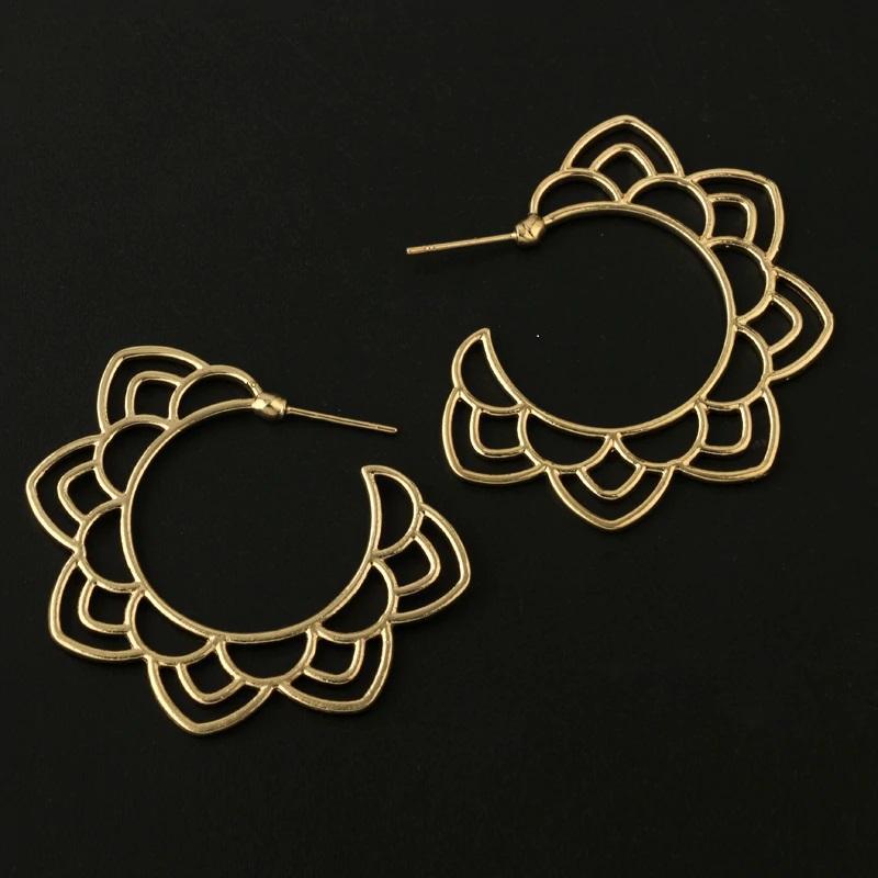 Flora -Gold Earrings